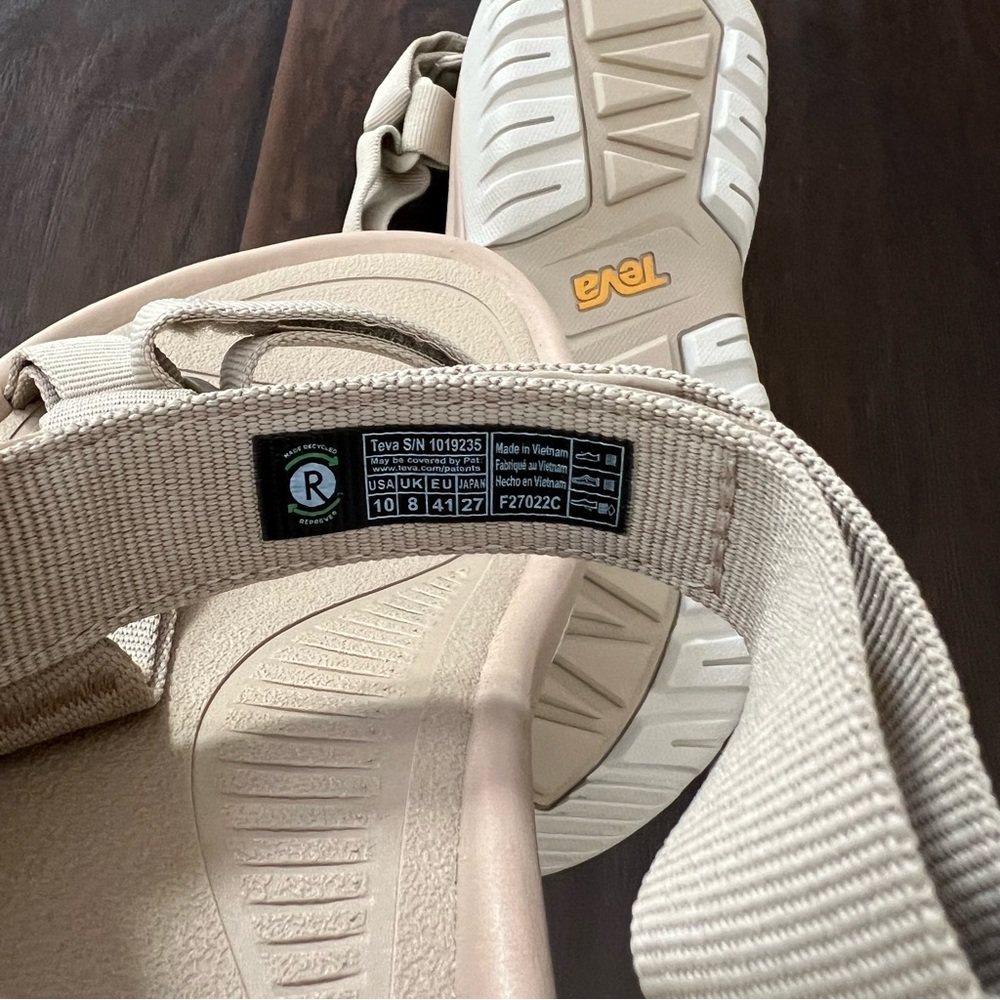 New Teva WOMEN W HURRICANE XLT2 sesame SSME walking hiking sandals size pick - Picture 4 of 7